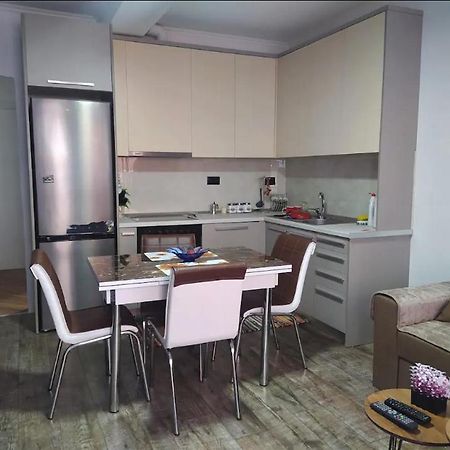 #1 Modern 1Br With Balcony In Up-And-Coming Hip Area Lägenhet Tirana Exteriör bild