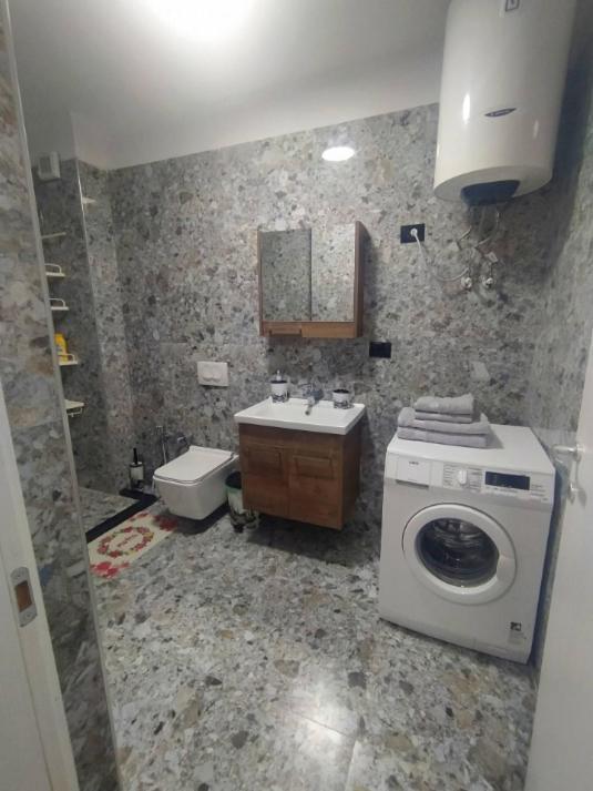 #1 Modern 1Br With Balcony In Up-And-Coming Hip Area Lägenhet Tirana Exteriör bild