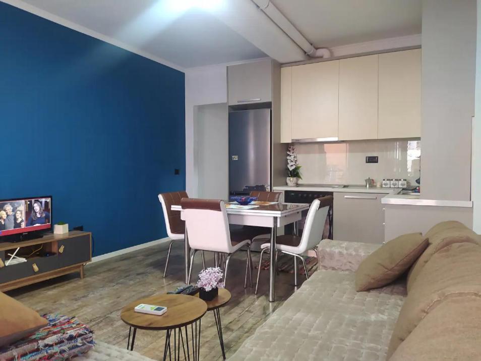 #1 Modern 1Br With Balcony In Up-And-Coming Hip Area Lägenhet Tirana Exteriör bild
