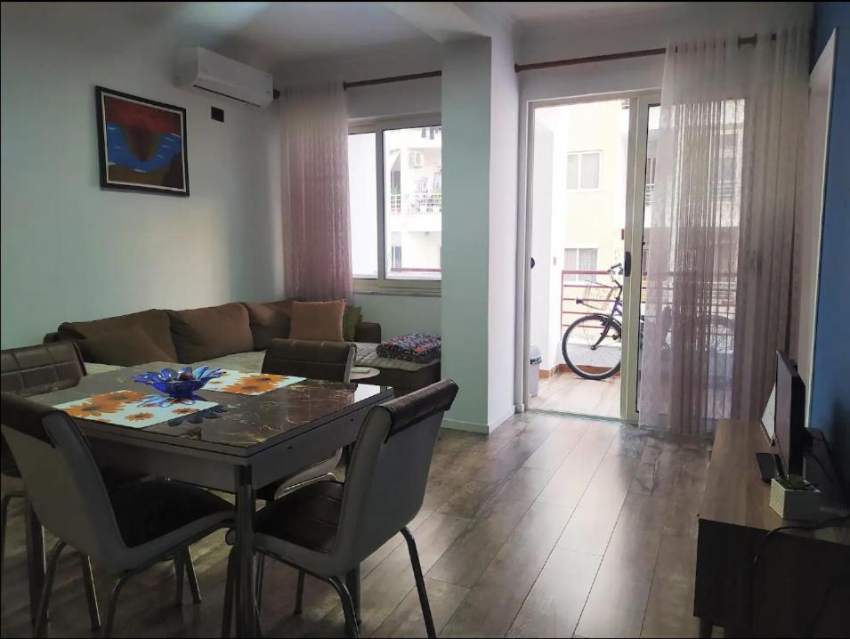 #1 Modern 1Br With Balcony In Up-And-Coming Hip Area Lägenhet Tirana Exteriör bild